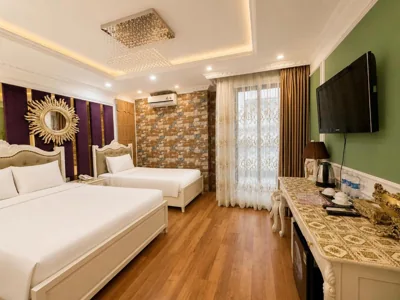 Executive Triple Room — Hanoi Silk Classy Hotel & Travel